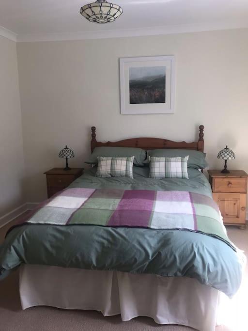 No 96 Chapel Lane - Self Contained Cottage In The Heart Of Butleigh 外观 照片